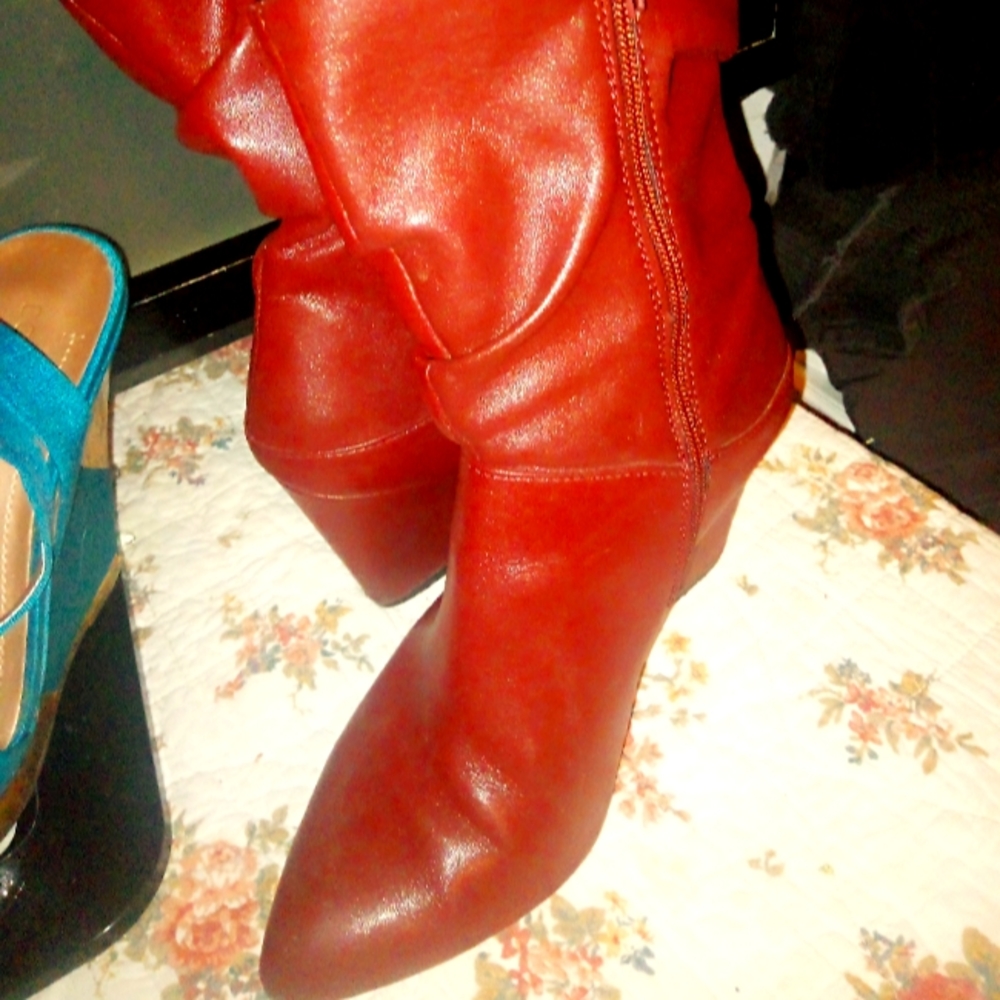 Maroon boots